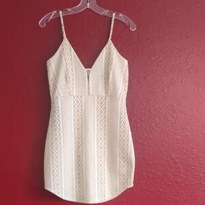 WINDSOR Ivory/Gold Women Sleeveless Bodycon/V-neck /Spaghetti Straps Mini Dress
